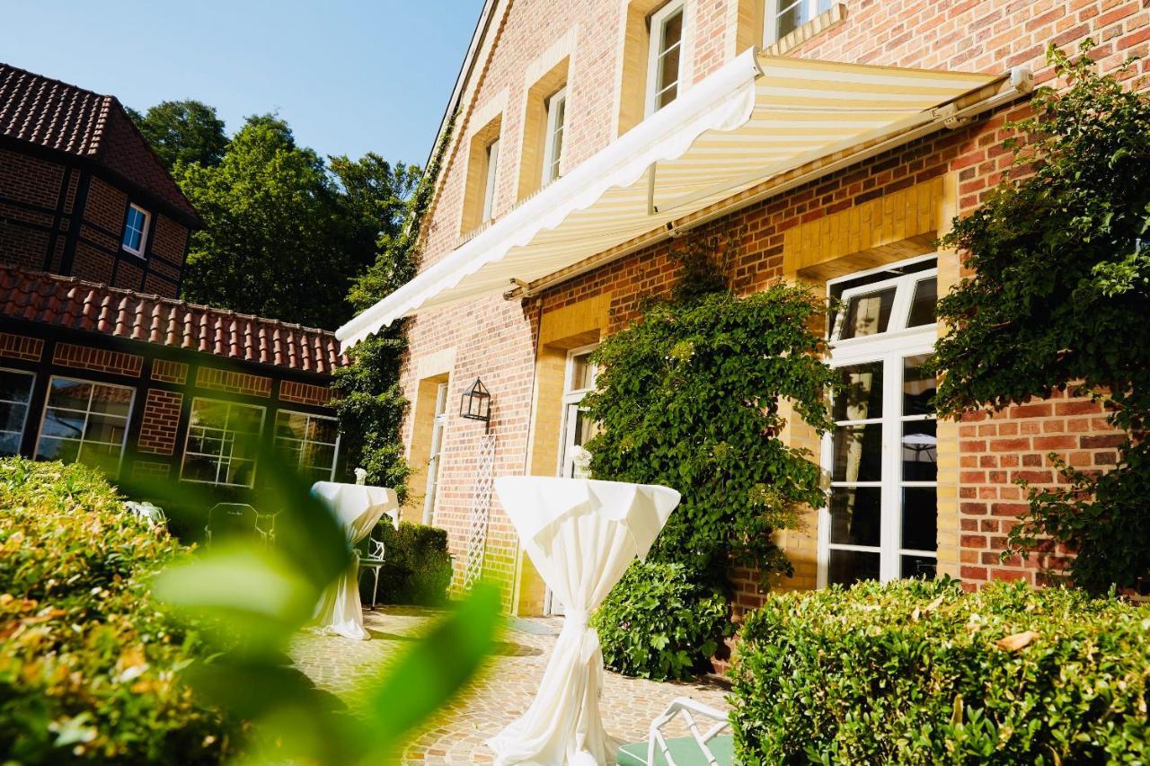 Landhaus Eggert มึนสเทอร์ ภายนอก รูปภาพ
